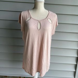 Mauve pink tee with studded cutouts